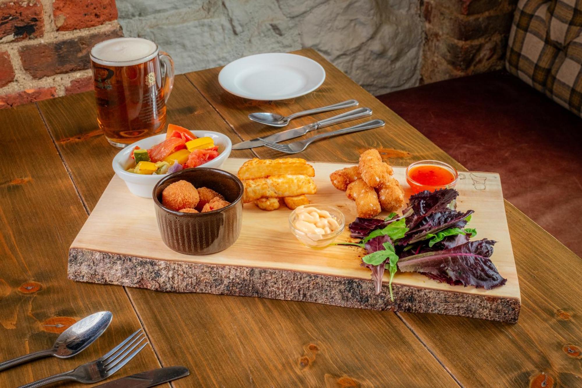 The George Hotel Axminster Zewnętrze zdjęcie